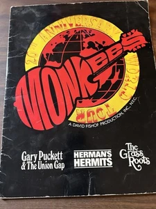 THE MONKEES 20th ANNIVERSARY WORLD TOUR SOUVENIR PROGRAM BOOK GUIDE 1986 - Picture 1 of 4
