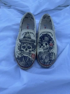 Death Is Not The End Schuhe Gr. 38 Slipper  - Bild 1 von 3