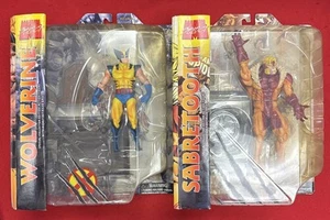 2009 Marvel Diamond Select Wolverine & Sabretooth Figures (Box Wear) - Picture 1 of 5