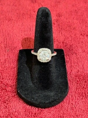 14k White Gold EGI Round Diamond Halo Wedding Engagement Ring 2.50ct - Image 1 of 4