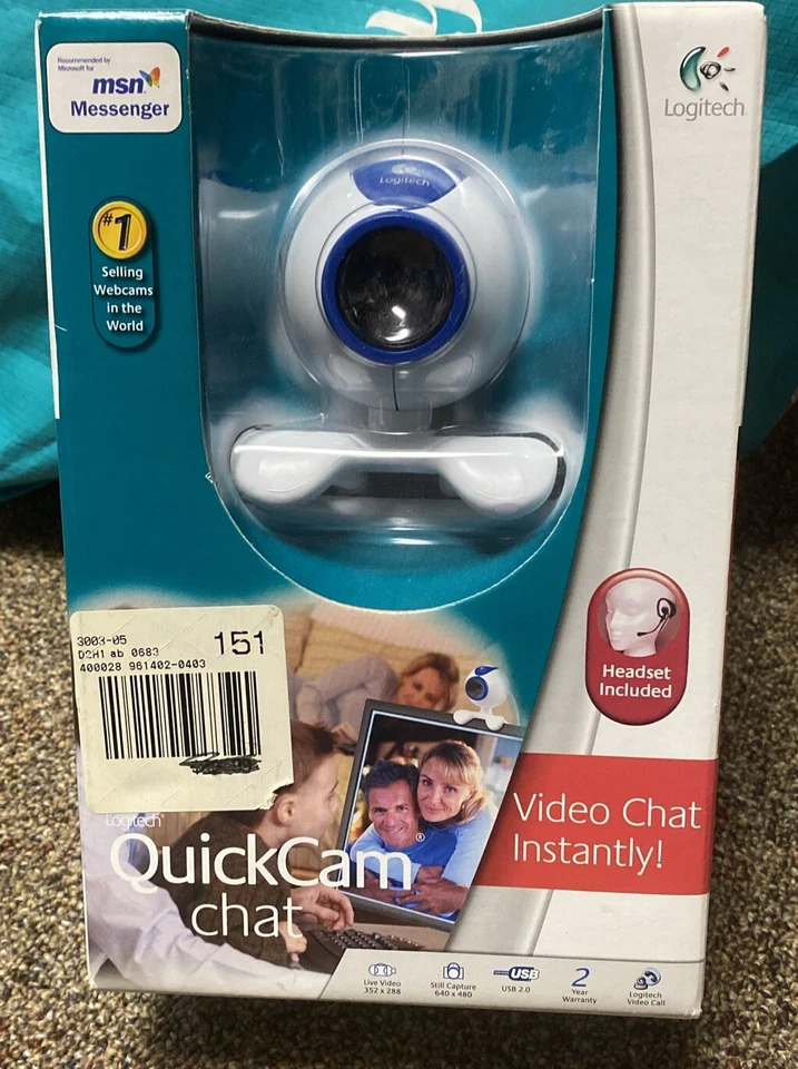 Logitech QuickCam USB 2 Web Cam Video Chat Headset Included 961402-0403
