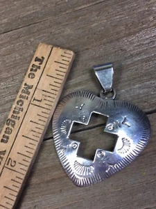 Vintage Sterlingsilber Mexiko signiert Indianer gestempelt Herz Anhänger - Bild 1 von 4