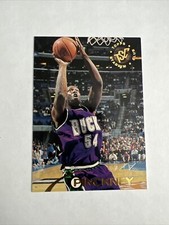 1994-95 Stadium Club Milwaukee Bucks Basketball Card #244 Ed Pinckney 0253T