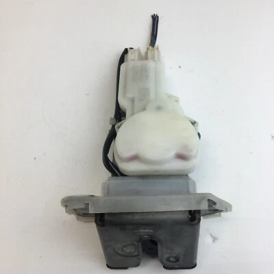 Actuador de bloqueo de pestillo de puerta de portón trasero Suzuki SX4 2007-2012 OEM 07-12 Foto 1 de 4