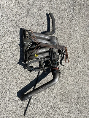 Saab 900 1984 colector de admisión turbo con cuerpo de acelerador para piezas Foto 1 de 4