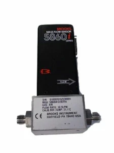 SENSOR DE FLUJO MÁSICO BROOKS SERIE 5860i Velocidad de flujo 10 SLPM AIRE - Imagen 1 de 2