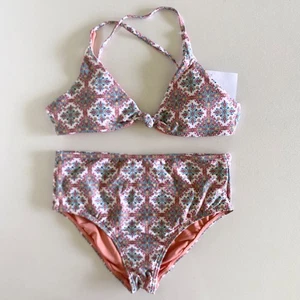 NEW Oneill Girls “Alexa” Tile Knot 2 piece swim set -Size 10 - Picture 1 of 11