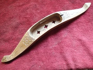 WELL CARVED ANTIQUE WEAVING WOOD TOOL PRIMITIVE FOLK ART SWEDEN SWEDISH - Picture 1 of 7