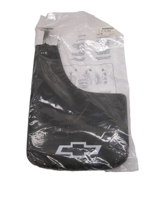 GM 19213393 rear mud flaps front or rear 2001-2019 Tahoe Express Suburban C-3500 - Image 1 of 4