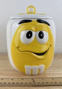 Vintage M&M Ceramic Cookie Jar Yellow Candy Canister Galerie 2003 Stash Box - Picture 1 of 11