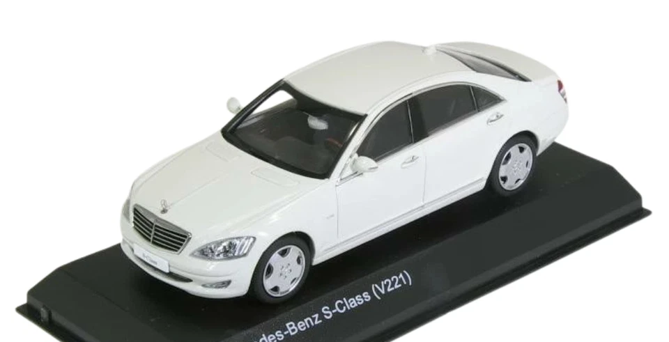 1/43 MERCEDES BENZ S600L V221 2005 KYOSHO 03632W - Immagine 1 di 1
