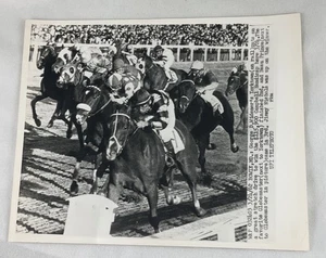 HRR 1962 03/24 UPI TelePhoto-Campbell Handicap-Jimmy Nichols on winner Yorktown - Picture 1 of 2