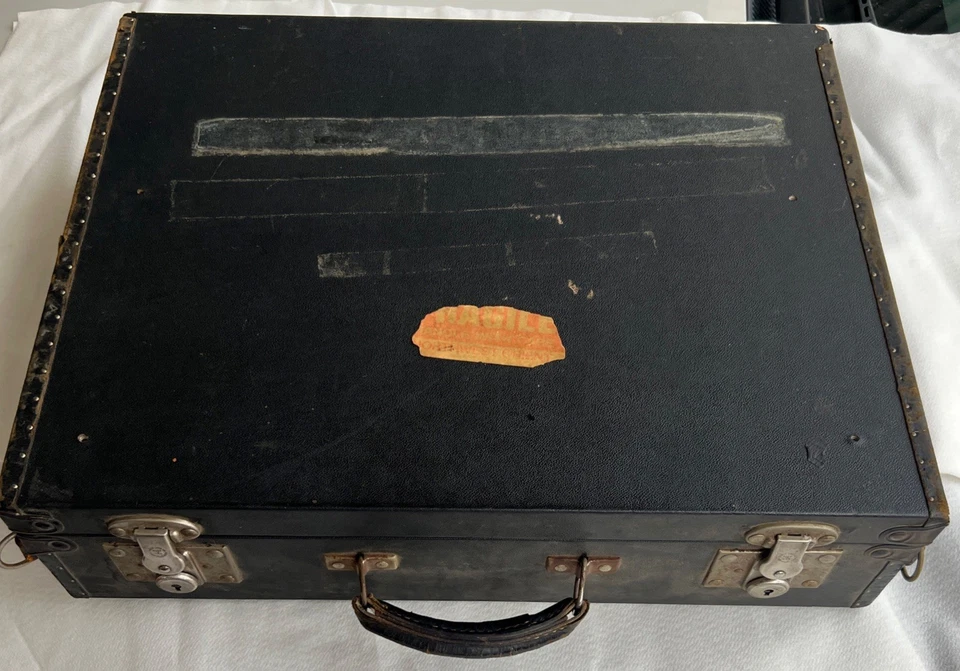 Hasselblad Estuche Negro Vintage Para 500 2000 Sistema Cámaras Hecho por Eagle Lock Foto 1 de 4