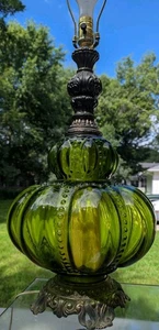 Schöne Vintage grüne Glas Hollywood Regency Mid Century Lampe funktioniert! - Bild 1 von 15