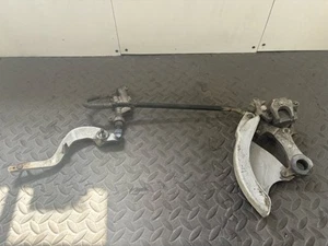2003-2004 Yamaha wr250 wr450 yz450f OEM REAR BACK BRAKE CALIPER 5UN-2580W-10-00 - Picture 1 of 24
