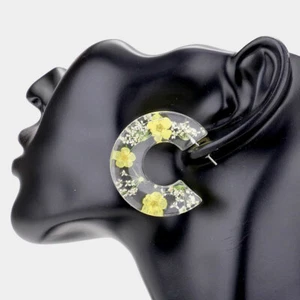 NEW Clear Resin Lucite Yellow Flowers Semi Circle Open Hoop Chunky "C" Earrings - Picture 1 of 1