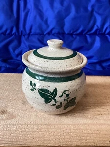 Pottery Sugar Bowl with Lid "Country Elm" Green Ivy Accents - Pre-owned - Picture 1 of 10