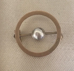 antique vintage small 9ct rose gold circle single pearl brooch - Picture 1 of 10