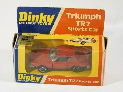 Dinky Toys Gb n° 211 Triumph TR7 Sports car en boite  - Photo 1/4