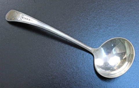 Lunt Sterling Early American Engraved Cream Ladle Cover