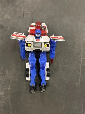 Hasbro Transformers Age of the Primes Voyager Red Alert Armada - Image 1 of 2