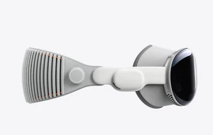 Apple Vision Pro 512GB, Solo Knit Band - S, Dual Band - S, Light Seal - 23W - Picture 1 of 8