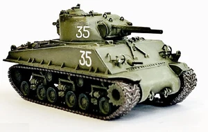 Dragon 1:72 USMC M4A3 Sherman Flame Tank with HVSS Suspension, DRR63148 - Picture 1 of 2