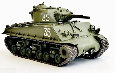 Dragon 1:72 USMC M4A3 Sherman Flame Tank with HVSS Suspension, DRR63148 - Image 1 of 2