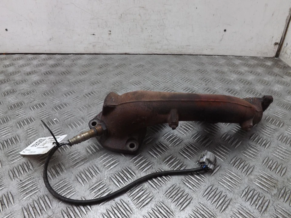 Jaguar X Type Right Driver O/S Exhaust Manifold Rf-1x4e-9430-A 2.5 Petrol 01-10D - Image 1 of 4