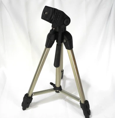 Quantaray Tripod by SunPak QSX 2001 Tripod 20 in-42 in Photography Camera Tripod - Image 1 of 4