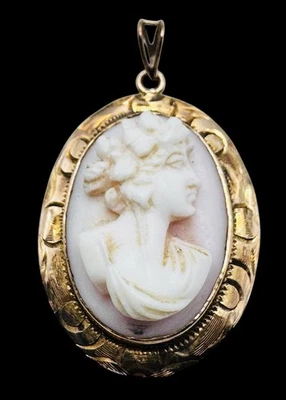 Antiguo colgante camafeo de oro rosa de 10k Foto 1 de 4