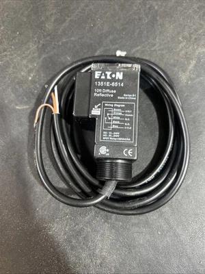 Eaton 1351E-6514 Photoelectric Sensor, Rectangular - Image 1 of 4