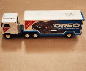 VINTAGE BUDDY L METAL AND PLASTIC NABISCO OREO TRACTOR TRAILER TRUCK JAPAN - Picture 1 of 7