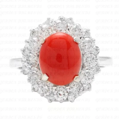 Anillo de compromiso de diamantes y coral natural de corte ovalado de 6,20 quilates enchapado en oro blanco de 18 quilates Foto 1 de 4