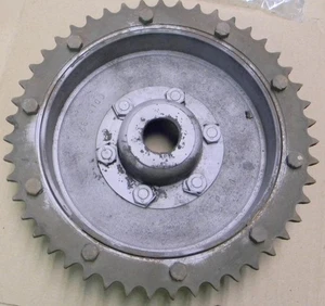 BSA 500 650 A50 A65 REAR BRAKE DRUM WITH GOIOD SPROCKET AND BEARING - Picture 1 of 1