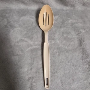 Ekco 11" Slotted Spoon Nylon Beige Dishwasher Safe Vintage - Picture 1 of 8