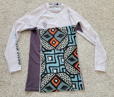 Protector contra erupciones marca 93 Jiu Jitsu para mujer mediano nuevo sin etiquetas Foto 1 de 4