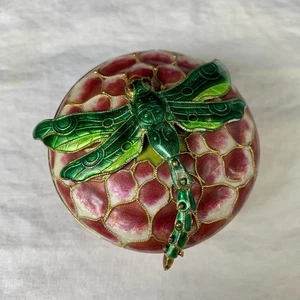 Chinese Cloisonne Dragonfly Pink Round Trinket Box Enameled Moveable Tail - Picture 1 of 9