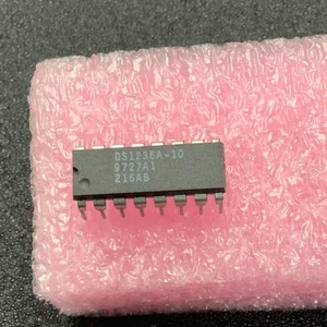 DS1236A-10 - Micro Chip - IC,POWER SUPPLY SUPERVISOR,CMOS,DIP,16PIN,PLASTIC - Picture 1 of 1