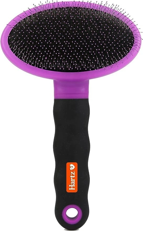Cepillo liso Hartz Groomer's Best Deshedding para perros, negro/violeta Foto 1 de 4