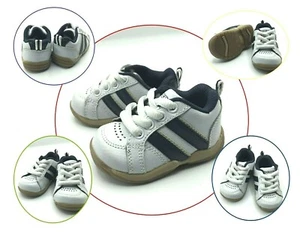 Oskosh B'gosh Infant Leather "Lil Cruiser" Lace Up Sneaker; Leather Upper; - Picture 1 of 1