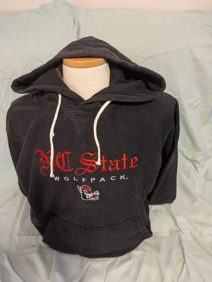 NC State University Wolfpack Champion Hooded Sweatshirt Large- NWT - Image 1 of 1