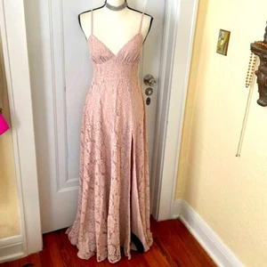 Anthropologie Fame and Partners Charlotte Lace V-Neck Maxi GownNWT Size 6 Blush - Picture 1 of 10