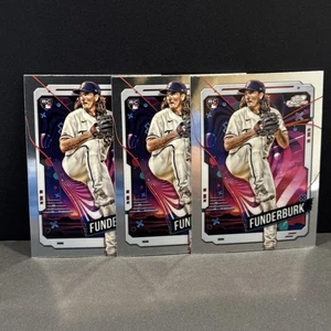 Lote de 3 tarjetas Kody Funderburk RC 2024 Topps cromo cósmico #104 Minnesota Twins - Imagen 1 de 2