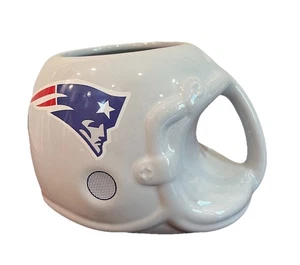 New England Patriots Helmet Mug Cup 1986 Sports Concepts Ceramic Football Box - Picture 1 of 6
