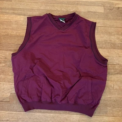 Outer Banks burgundy golf vest size XL b31 - Image 1 of 4