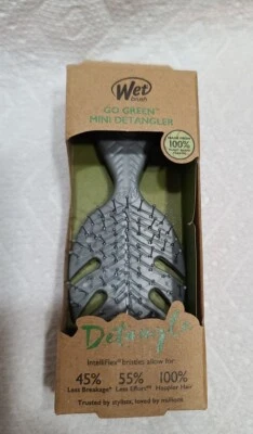 Wet Brush  Go Green Mini Detangler Ultra Soft Hair Brush - Image 1 of 2