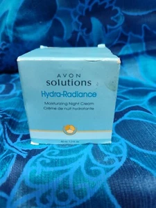AVON Solutions Feuchtigkeitsspendende Nachtcreme Hydra-Radiance 1,7 flüssige Unzen Neu aus altem Lagerbestand - Bild 1 von 2