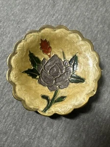 VINTAGE 1950'S ENAMEL SOLID BRASS RING HOLDER BEAUTIFUL FLOWERY DESIGN NR - Picture 1 of 4