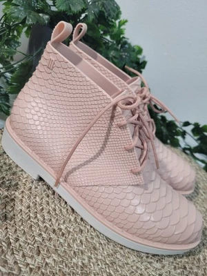 Botas Melissa + Baja East Rosa Repujado Talla 7 NUEVAS sin caja. Rosa vieja Foto 1 de 4